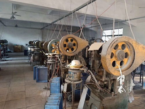 苏州建材厂拆除回收 机械与原辅材料的全面处理方案